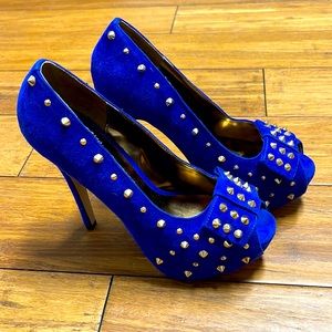 Blue Suede Pumps